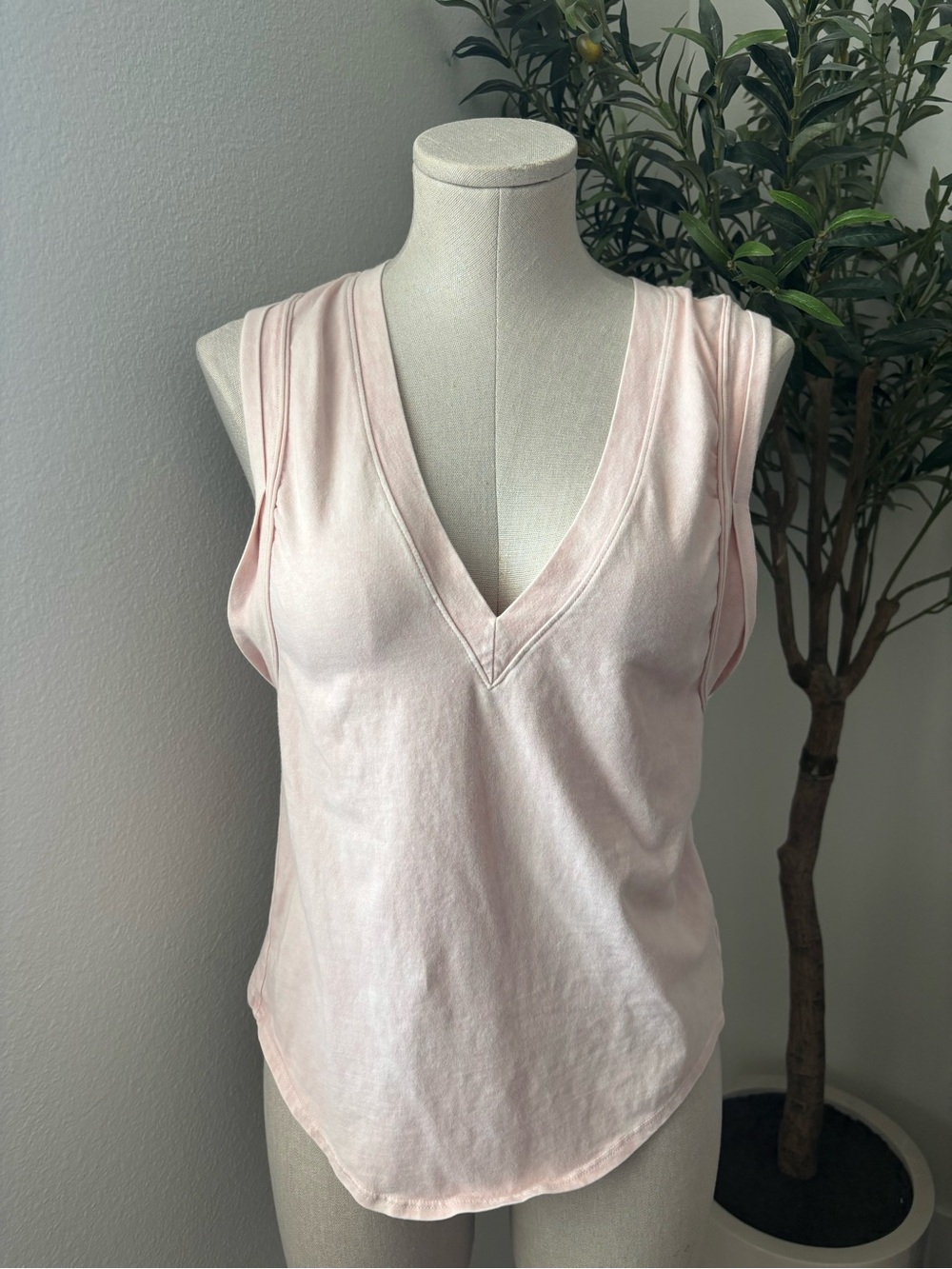 Joe’s Jeans Top  Sz M